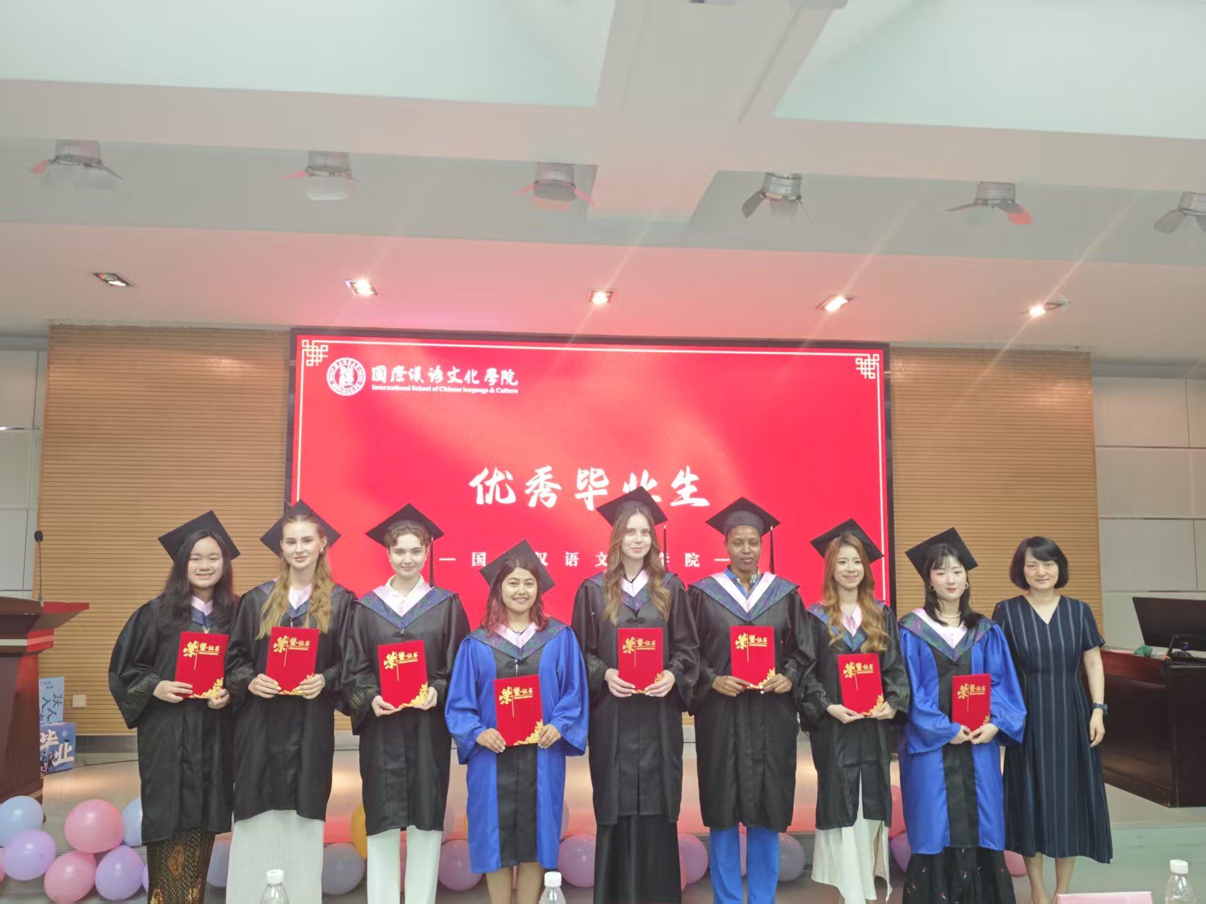 图示, 示意图
中度可信度描述已自动生成:ver1